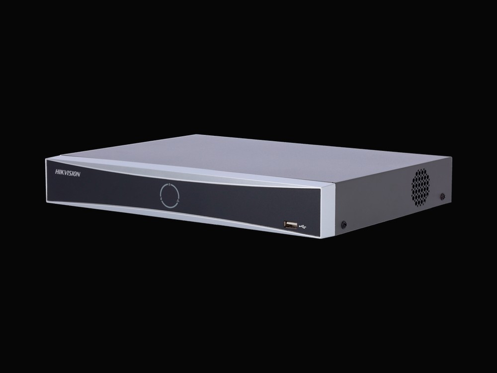 Hikvision DS-7616NXI-K1 — регистратор на 16 камер