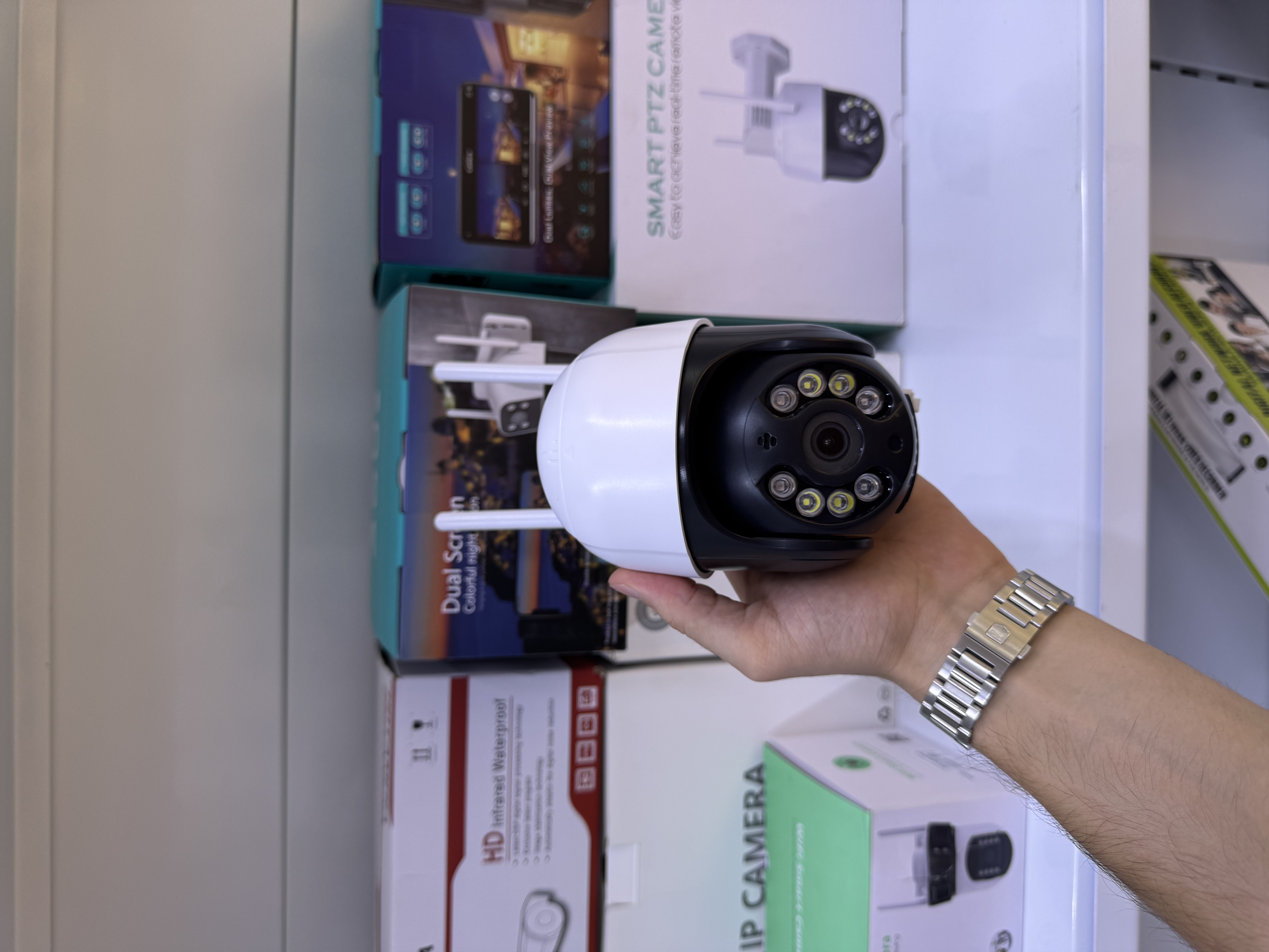 Wi-FI Camera 8(MP)